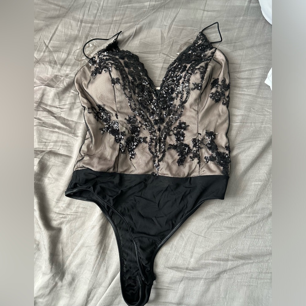 Windsor bodysuit